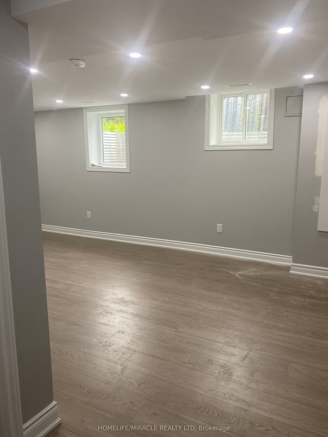 Duplex at 53 Parkside Drive Bsmt, Brampton, ON L6Y 3A1