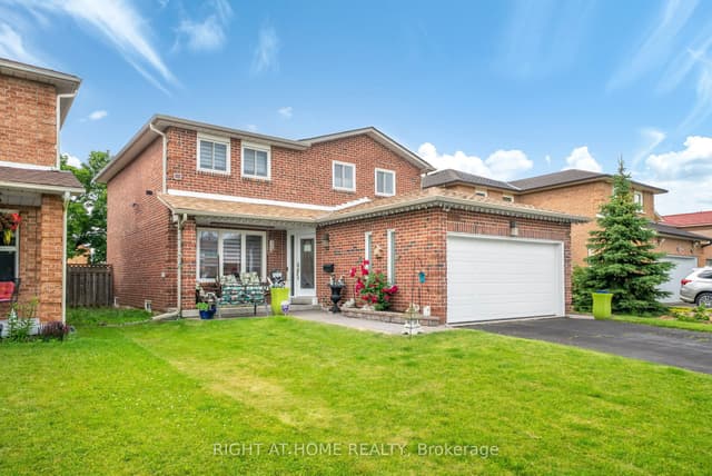 Detached at 7 Polygon Court, Brampton, ON L6Z 3X8
