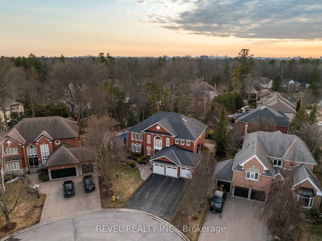 Detached at 1486 Ashwood Gate, Pickering, ON L1V 6L1