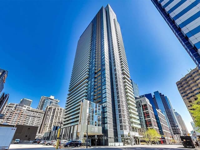 Condo Apartment at 300 Front Street 601, Toronto, ON M5V 0E9, Toronto C01