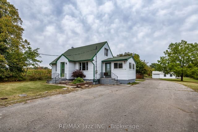Detached at 1585 Townline Road N, Clarington, ON L1H 8L7