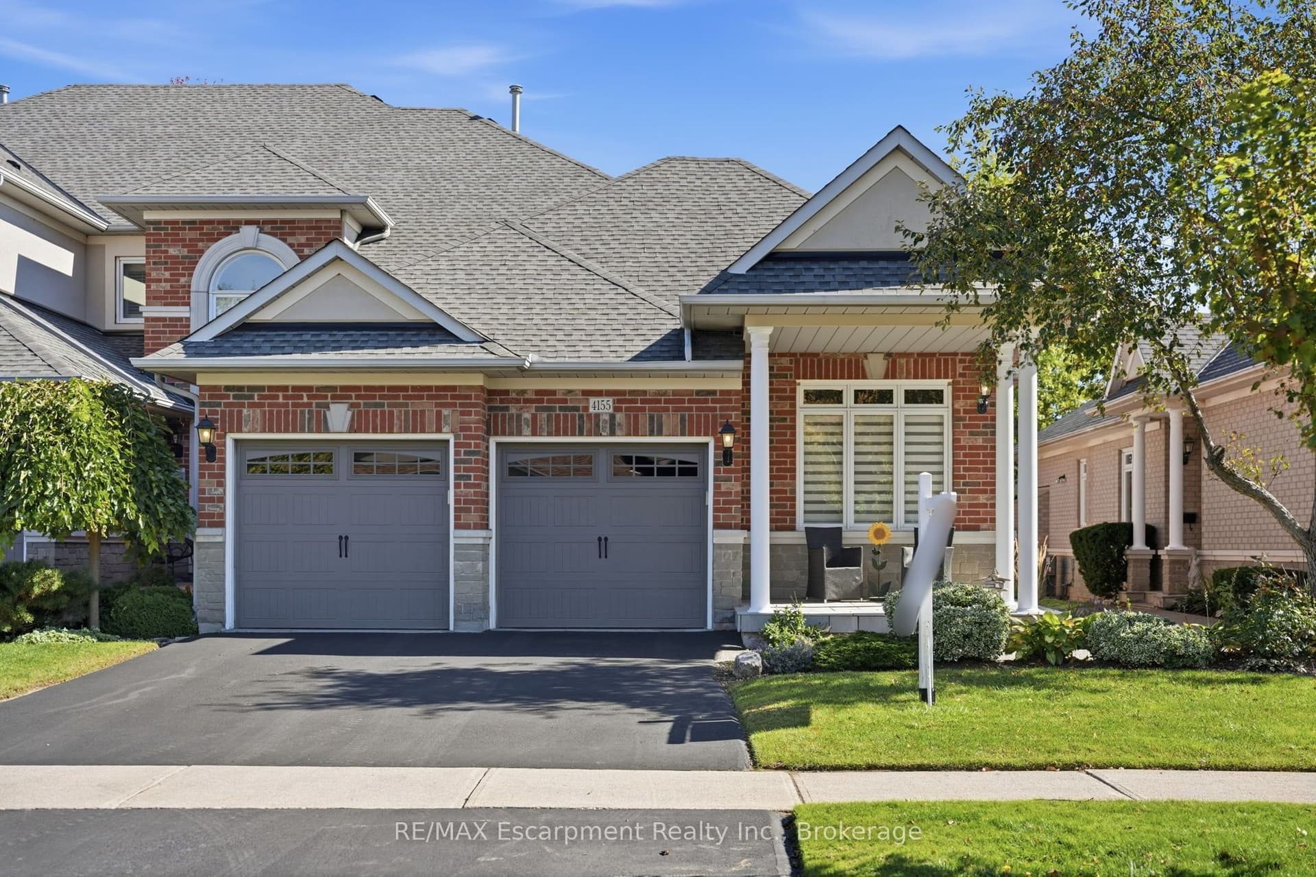 4155 Stonebridge Cres, 4155 Stonebridge Cres