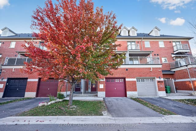 Condo Townhouse at 2530 Countryside Drive 5, Brampton, ON L6R 3T4