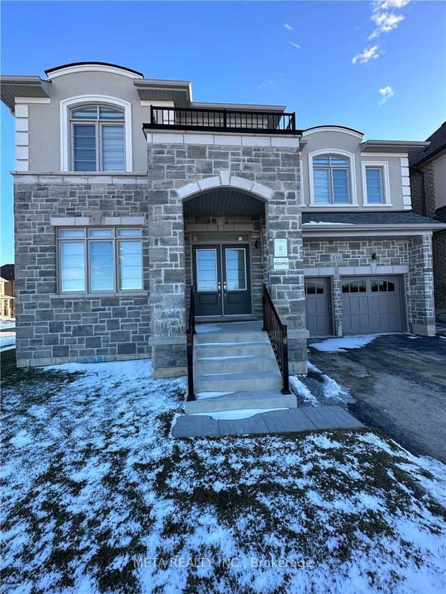 Detached at 335 Danny Wheeler Boulevard, Georgina, ON L4P 0K1