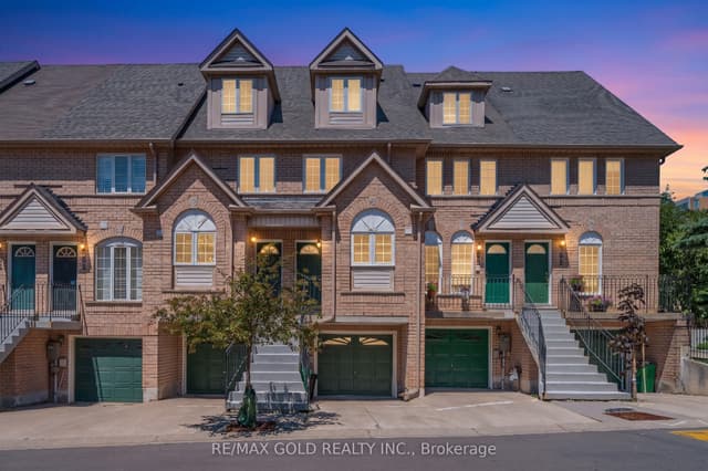 Condo Townhouse at 80 Strathaven Drive 53, Mississauga, ON L5R 3V9