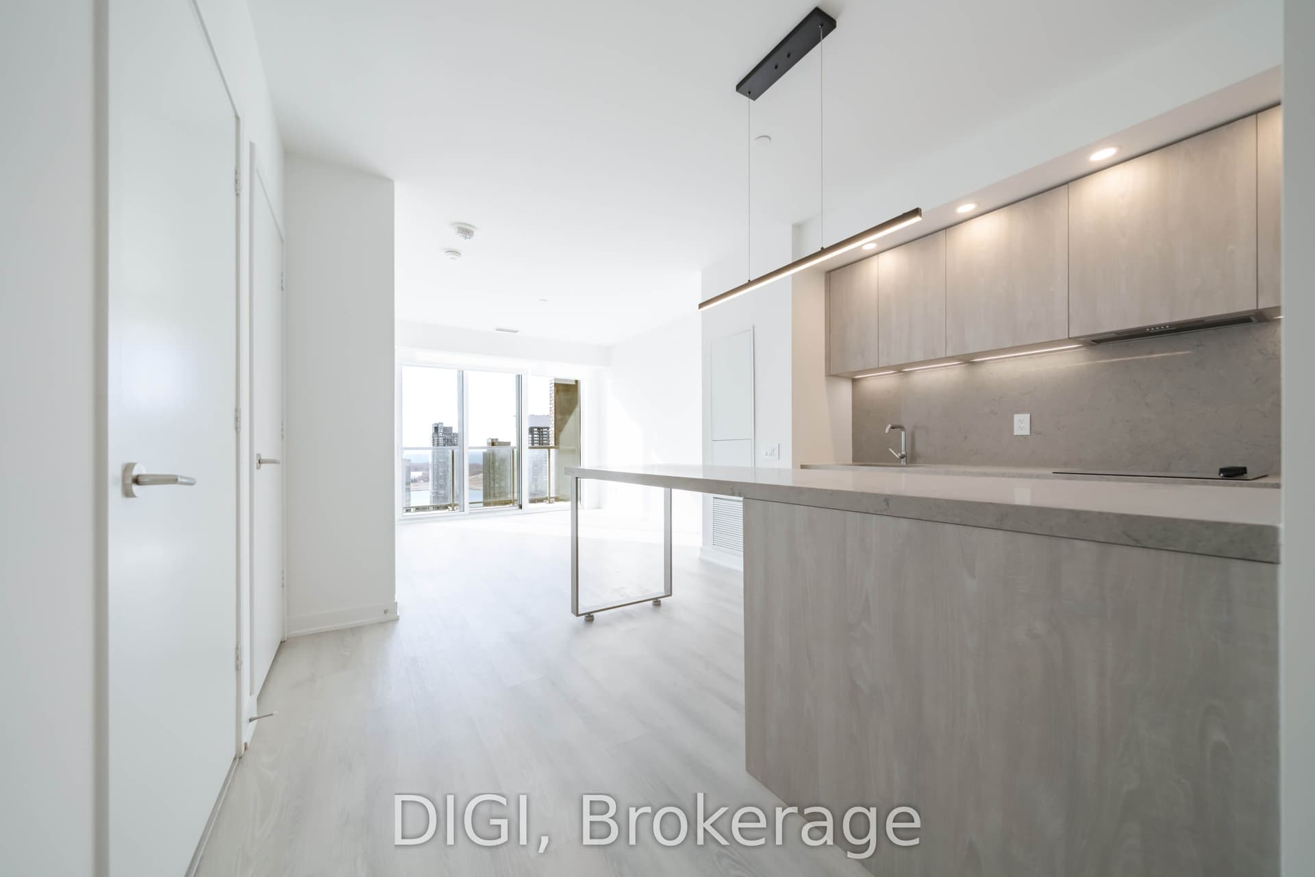 Suite 2204 · Floor 22, Unit 2204 · 57 Spadina Ave