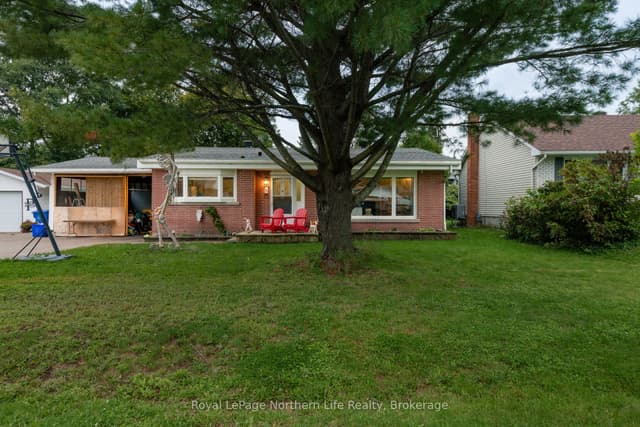 Detached at 763 Eastwood Avenue, North Bay, ON P1B 7V4