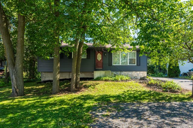 Detached at 925 Woodbine Road, Kingston, ON K7P 2X4