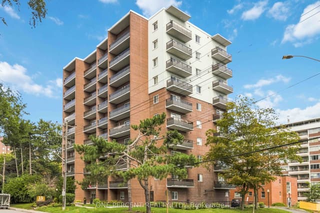 Condo Apartment at 15 Elizabeth Street N 1005, Mississauga, ON L5G 2Z3