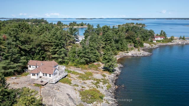 Detached at 3 57C Island, Carling, ON P0G 1G0