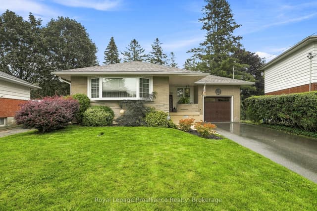 Detached at 130 Hastings Drive, Belleville, ON K8N 1J5