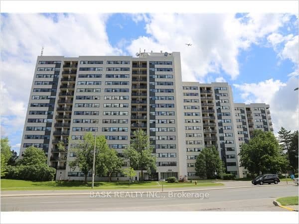 Condo Apartment at 2900 Battleford Road 706, Mississauga, ON L5N 2V9