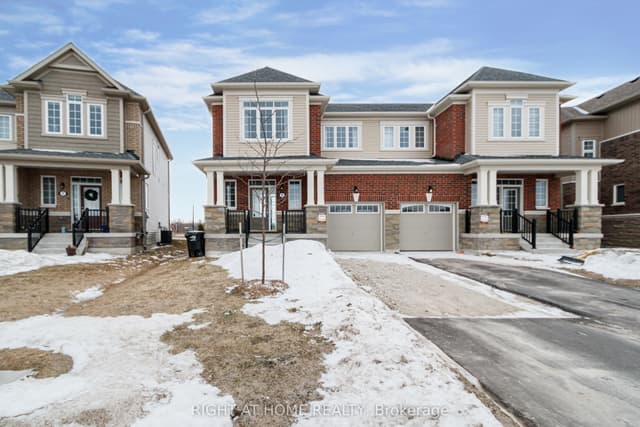 Semi-Detached at 9 Mission Street, Wasaga Beach, ON L9Z 0L8