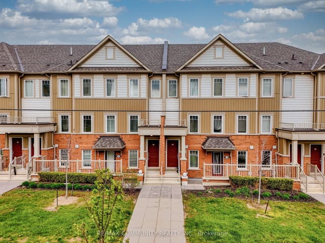 Condo Townhouse at 2500 Hill Rise Court 128, Oshawa, ON L1L 0M6