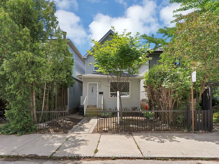 19 Minto Street
