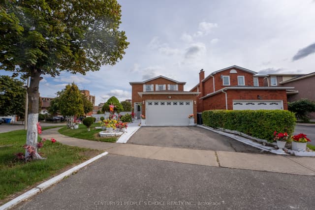 Detached at 30 Daffodil Place, Brampton, ON L6Y 3B6