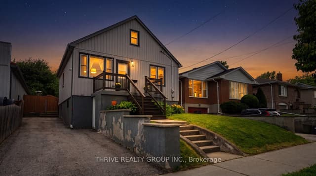 Detached at 37 Emery Street W, London South, ON N6J 1R7