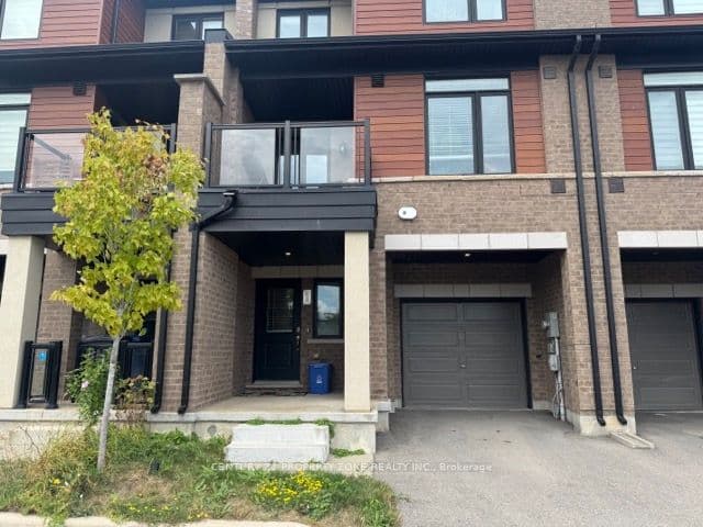 590 North Service Road