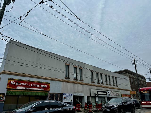 Office at 1451 Queen Street W (upper), Toronto, ON M6R 1A1, Toronto W01