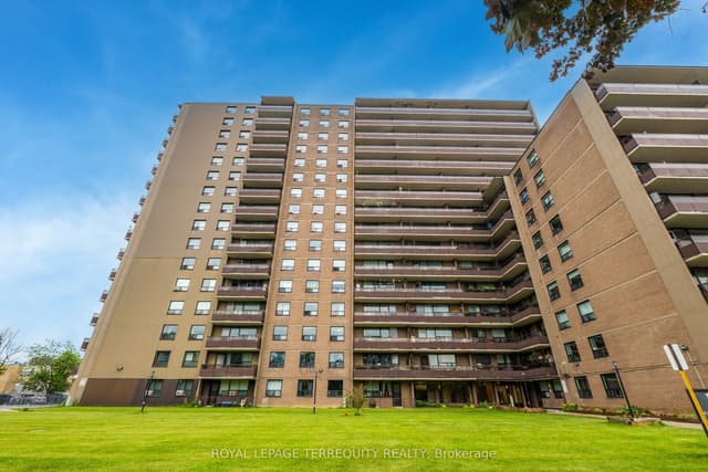 Condo Apartment at 180 Markham Road 816, Toronto, ON M1M 2Z9, Toronto E08