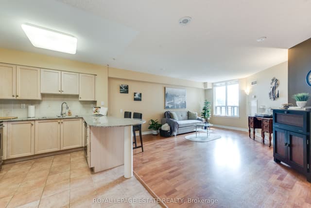Condo Apartment at 1720 Eglinton Avenue E 623, Toronto, ON M4A 2X8, Toronto C13