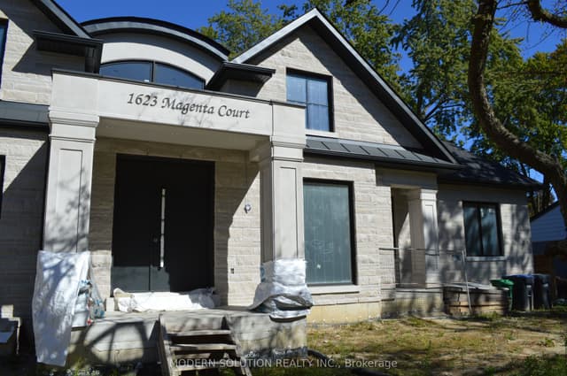 Detached at 1623 Magenta Court, Mississauga, ON L5G 3A6