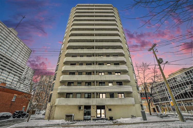 200 Bay Street