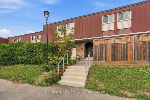 Condo Townhouse at 1333 Mary Street N 39, Oshawa, ON L1G 6Z3