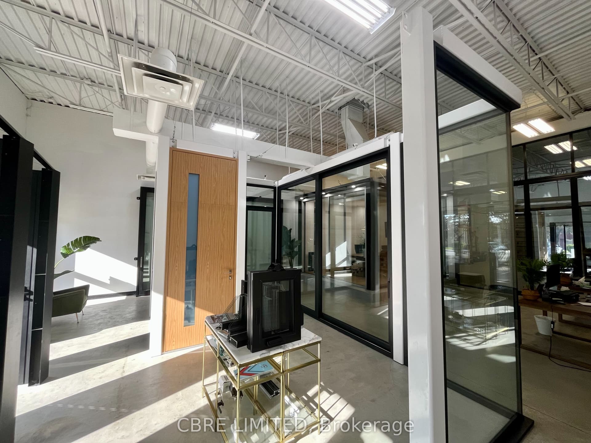Unit 3, Unit 3 · 1535 Meyerside Dr