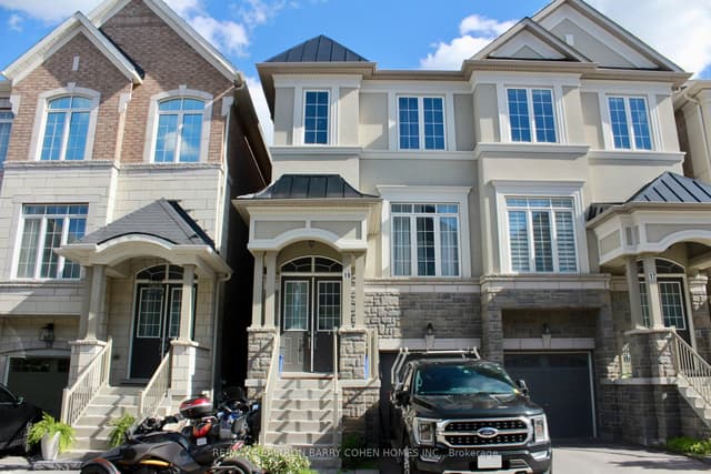 Semi-Detached at 19 Latchford Lane, Richmond Hill, ON L4C 7V6