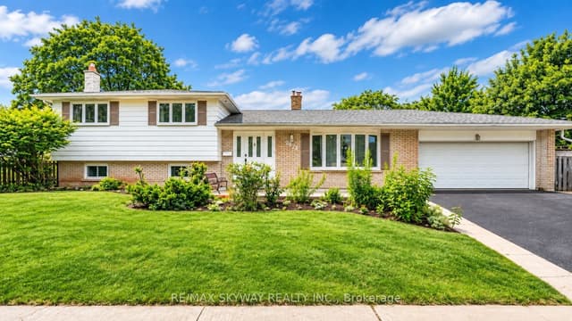Detached at 2673 Thorn Lodge Drive, Mississauga, ON L5K 1L1