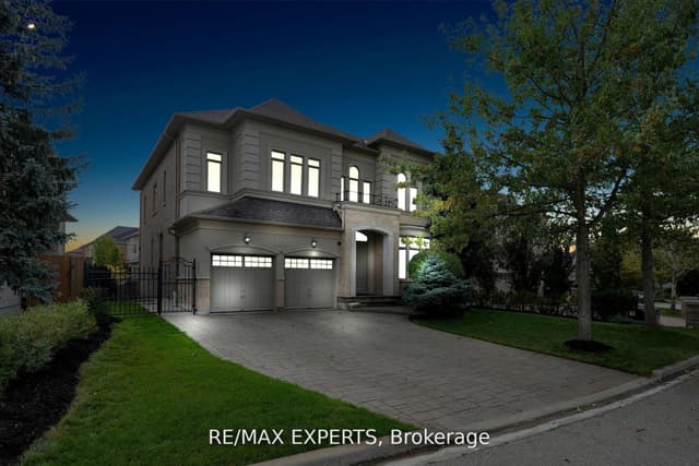 Detached at 134 Orleans Circle, Vaughan, ON L4H 0V3