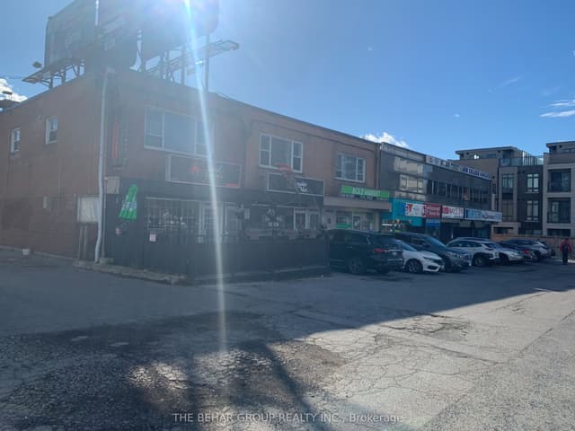 Office at 699 Lawrence Avenue W Unit A, Toronto, ON M6A 1B4, Toronto W04