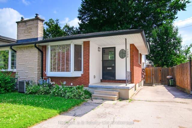 Semi-Detached at 1292 Sorrel Road, London East, ON N5V 2N7