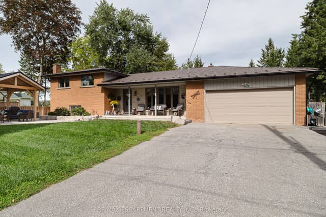 Detached at 266 Goose Alley, Uxbridge, ON L0C 1A0