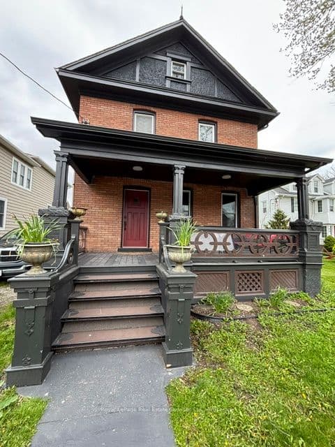 Detached at 25 Isabel Street, Port Colborne, ON L3K 4W6