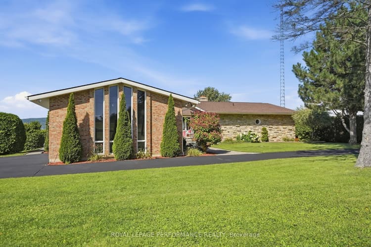 2442 Bay Road
