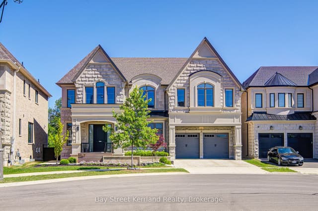 Detached at 2267 Saw Whet Boulevard, Oakville, ON L6M 5M9