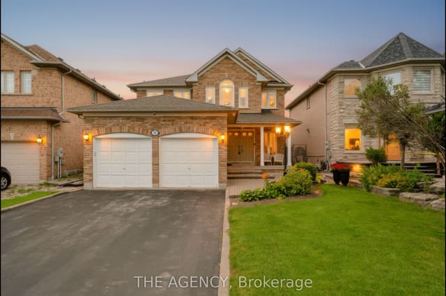 Detached at 17 Sparta Court, Markham, ON L3S 4A4