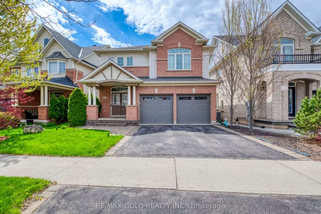 Detached at 4831 Columbus Drive, Burlington, ON L7M 0J4