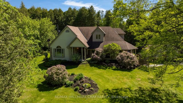 Detached at 381 Regional Road 8 Road, Uxbridge, ON L9P 1R1
