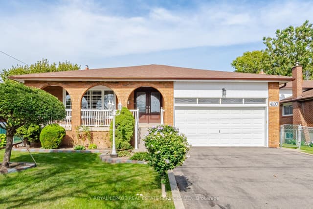 Detached at 4107 Wilcox Road, Mississauga, ON L4Z 1B8