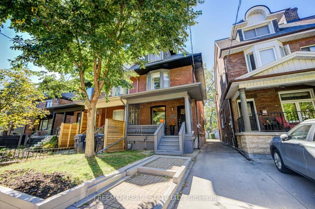 Semi-Detached at 468 Markham Street, Toronto, ON M6G 2L3, Toronto C01