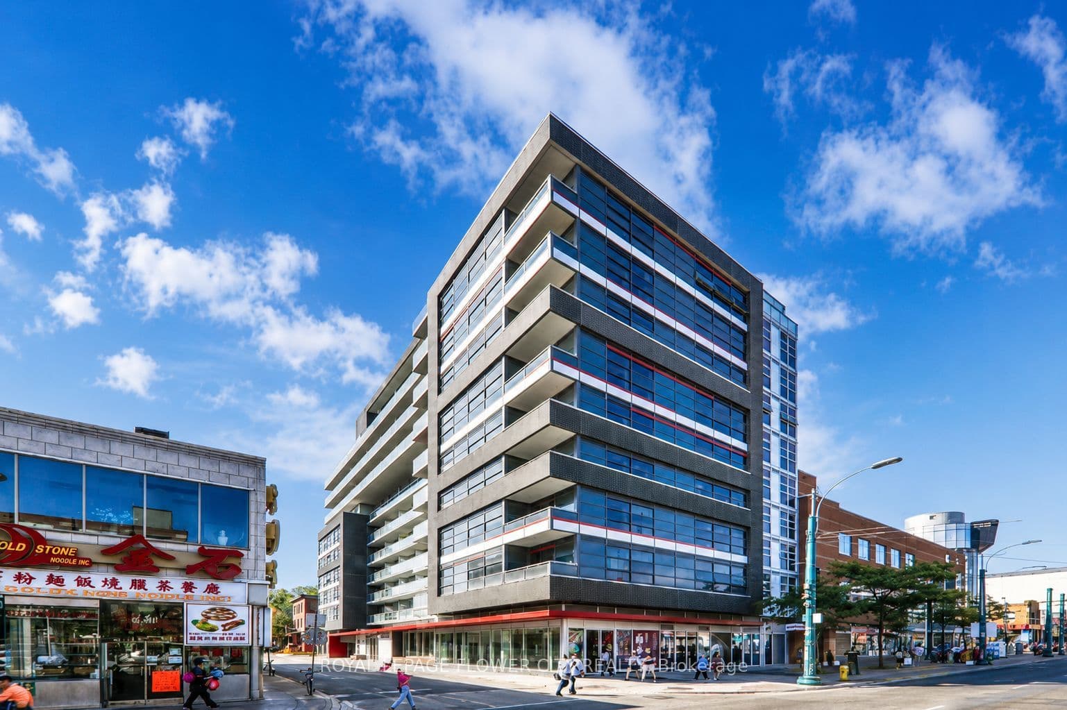 Suite 607 · Floor 6, Unit 607 · 10 Willison Sq