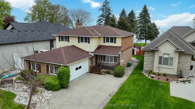 Detached at 2088 Lakeshore Road, Sarnia, ON N7T 7H6