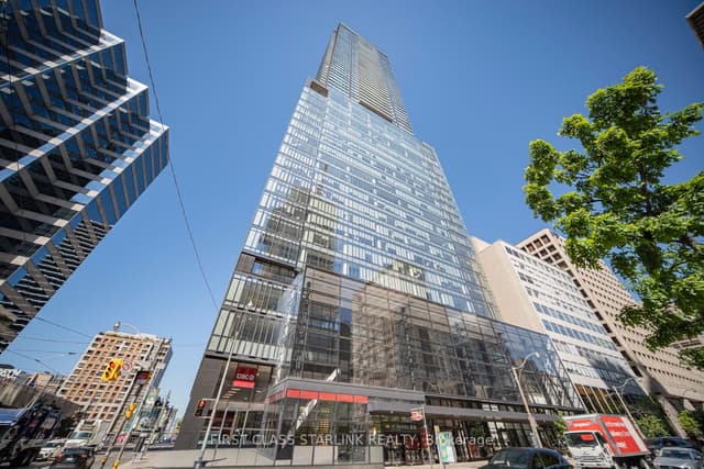 Condo Apartment at 488 University Avenue 4802, Toronto, ON M5G 0C1, Toronto C01