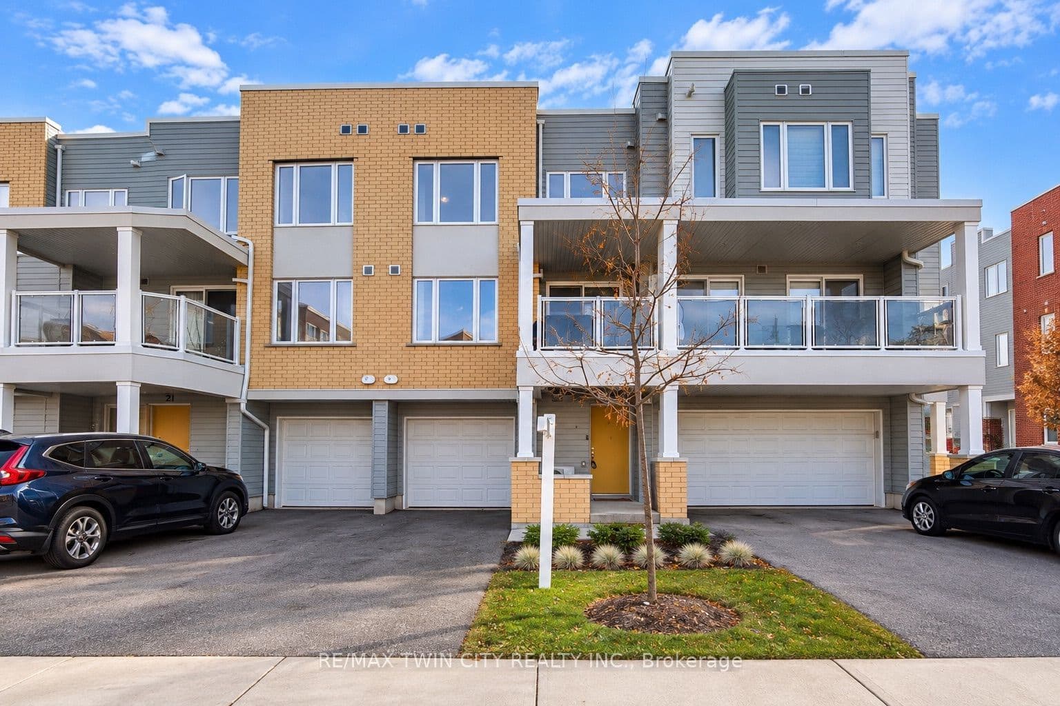 23 Valencia Ave, 23 Valencia Ave
