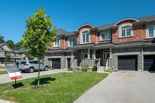 Att/Row/Townhouse at 28 Cupples Farm Lane, East Gwillimbury, ON L0G 1M0