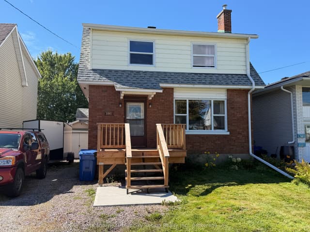 Detached at 161 Fifth Avenue E, North Bay, ON P1B 1N5