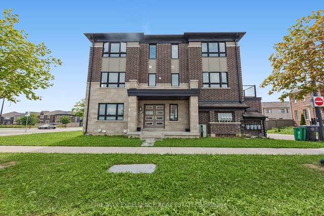 Att/Row/Townhouse at 454 Remembrance Road, Brampton, ON L7A 5E2